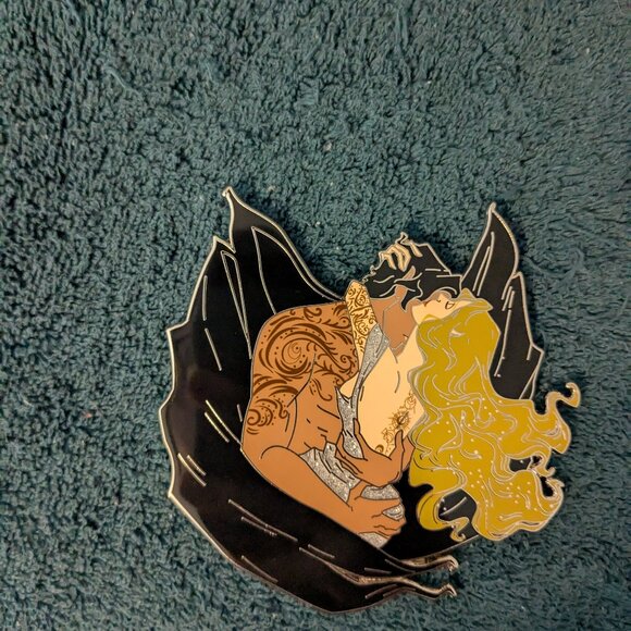 ACOTAR Fated Mates pin set - Picture 3 of 10
